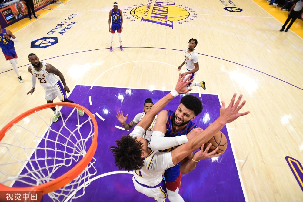 在上海与浙 在上海与浙