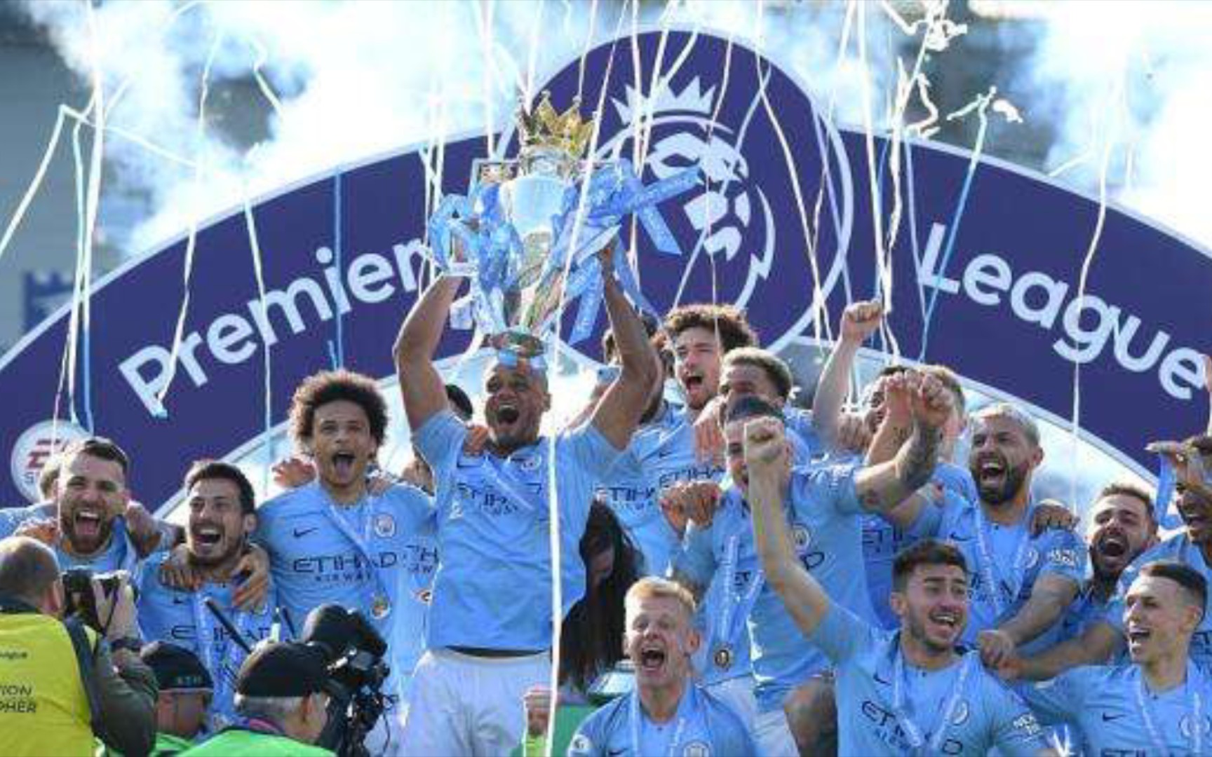 他利用出色 他利用出色